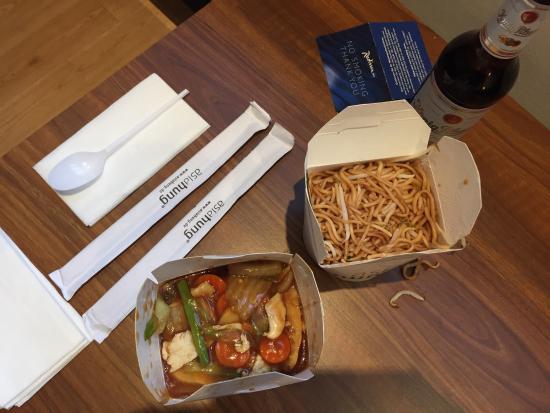 Asiahung -Bahnhof Dammtor